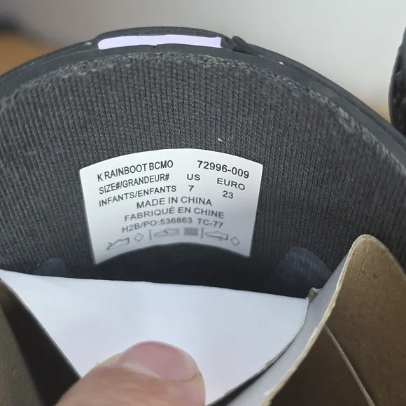 BOGS Multicolor Geometric Pattern Boots Kids Size 7 - Picture 5 of 7